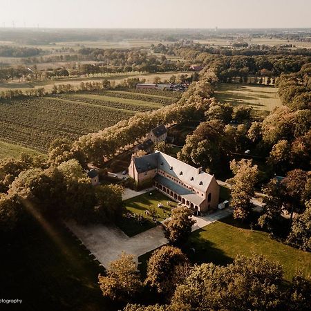 Priorij Corsendonk Hotell Oud-Turnhout Eksteriør bilde