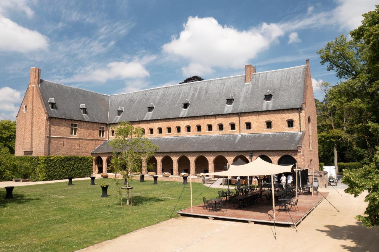 Priorij Corsendonk Hotell Oud-Turnhout Eksteriør bilde